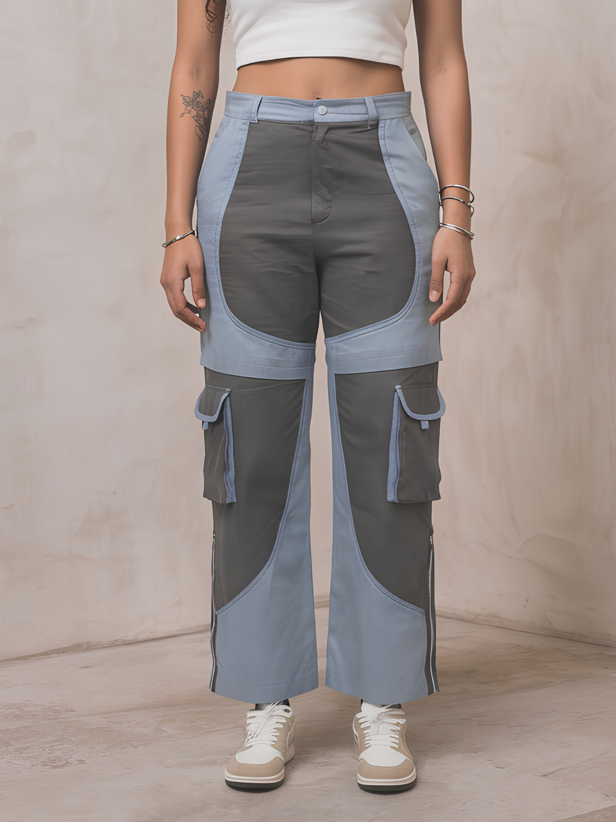 Two Fold Cargos